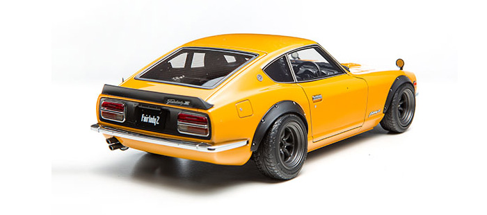 純正買付Nissan Fairlady Z (S30) イグニッションモデル 1/18 ニッサン フェアレディZ S30 乗用車