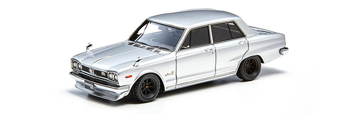 Nissan Skyline 2000 GT-X (GC10) Silver