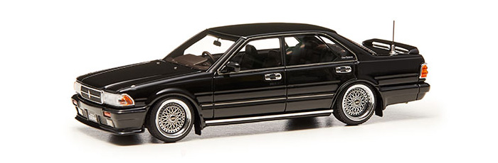 Nissan Cedric (Y31 Gran Turismo SV) Black
