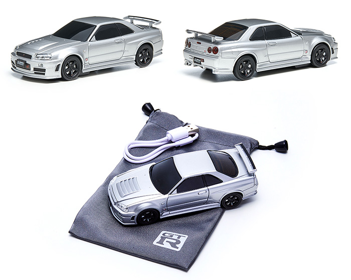 Nissan Skyline GT-R (R34 Nismo Z-tune) Silver