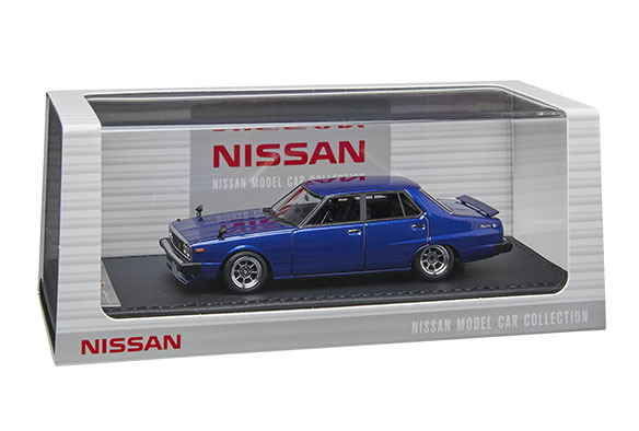 日産オンラインショップ：10月のモデルカー