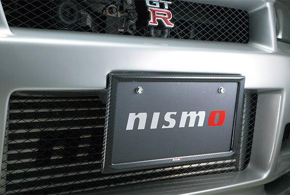 日産　ニスモ　NISMO ナンバーフレーム　ナンバー枠