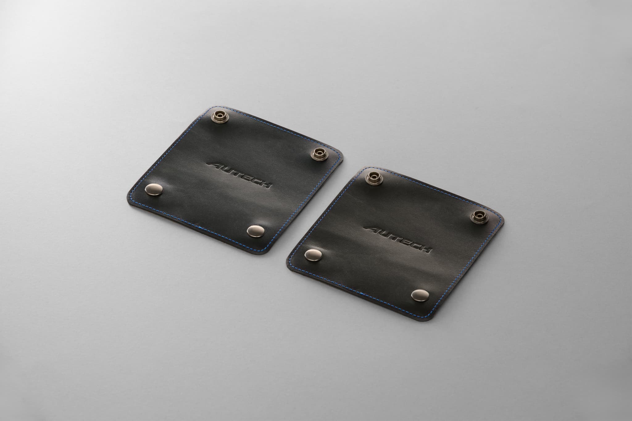 日産オンラインショップ：AUTECH アシストグリップカバー(2個セット)